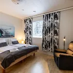 Santa's Cozy Retreat, Near Santa's Village Daire Rovaniemi