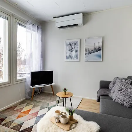 Santa's Cozy Retreat, Near Santa's Village Apartamento